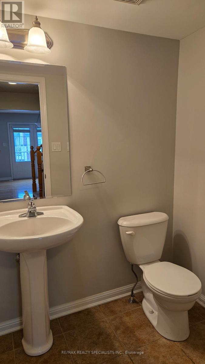 826 Fowles Court, Milton, Ontario L9T 0Z6 - Photo 9 - W13230504
