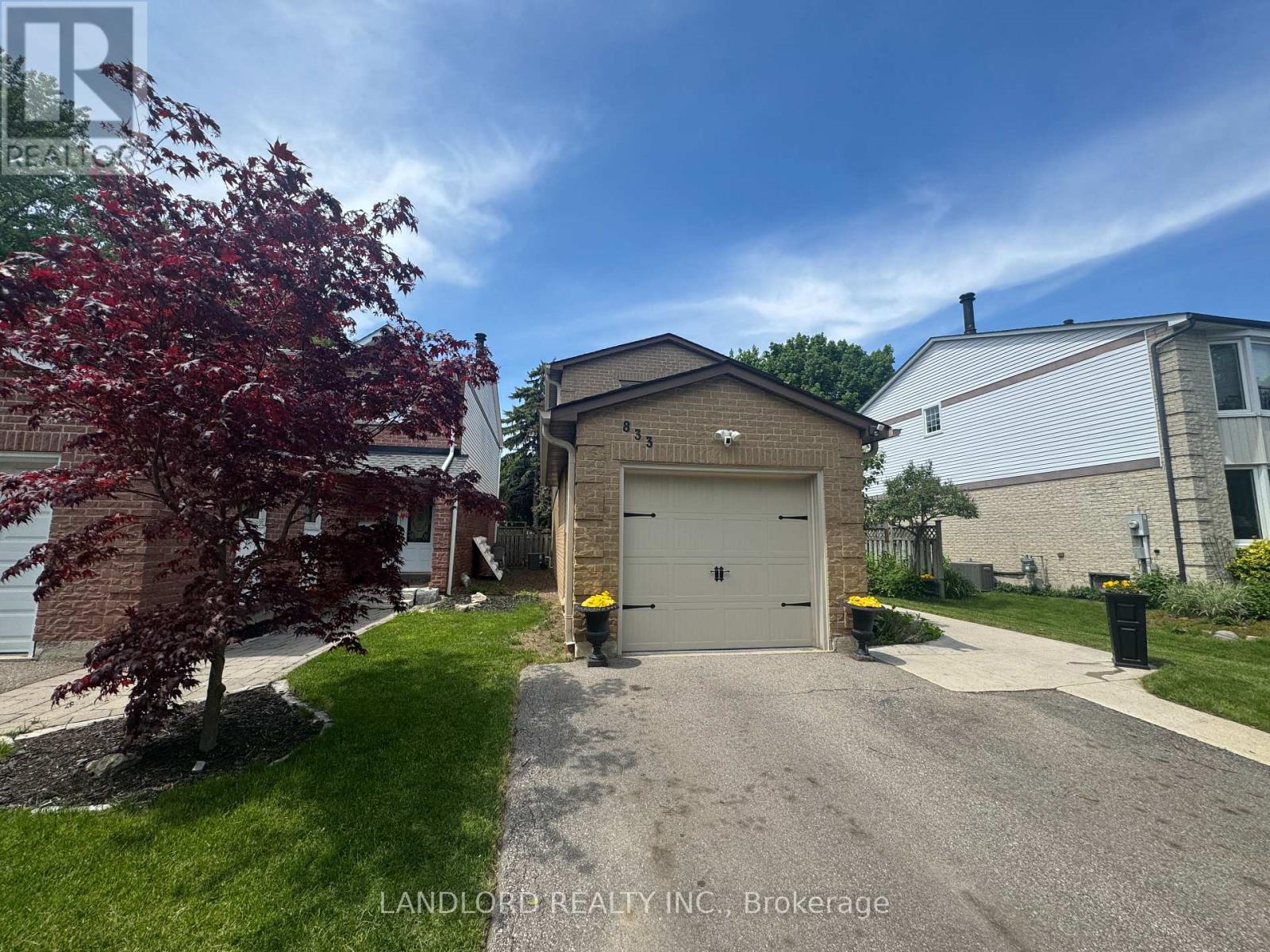 833 Laurier Avenue, Milton, Ontario  L9T 4H4 - Photo 2 - W13230526