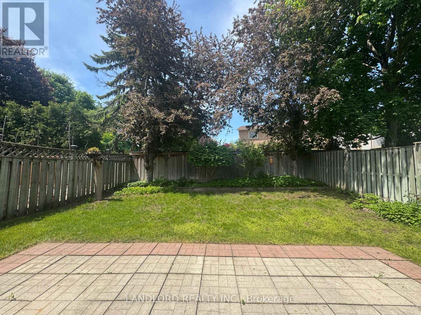 833 Laurier Avenue, Milton, Ontario  L9T 4H4 - Photo 22 - W13230526
