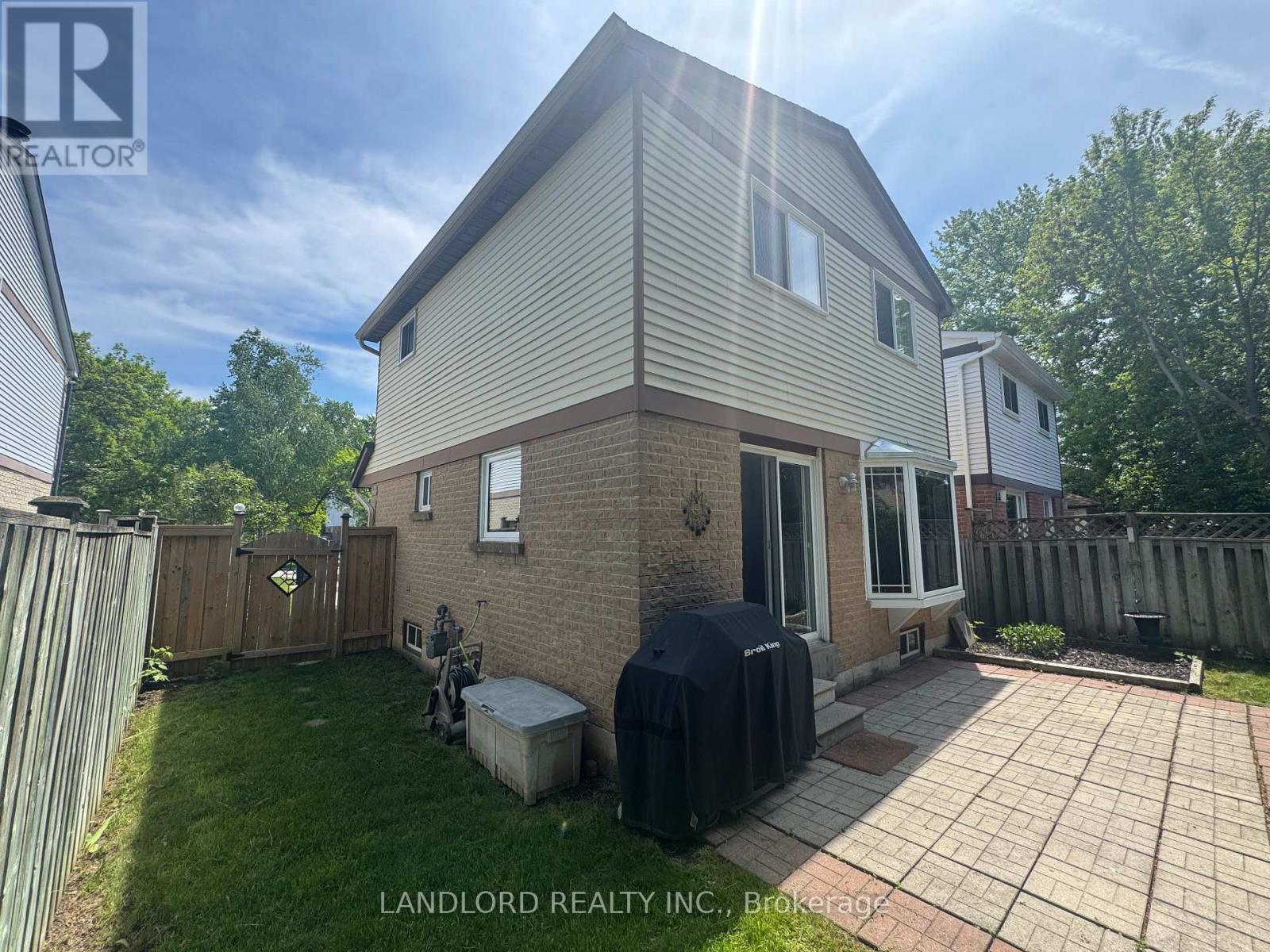 833 Laurier Avenue, Milton, Ontario  L9T 4H4 - Photo 25 - W13230526
