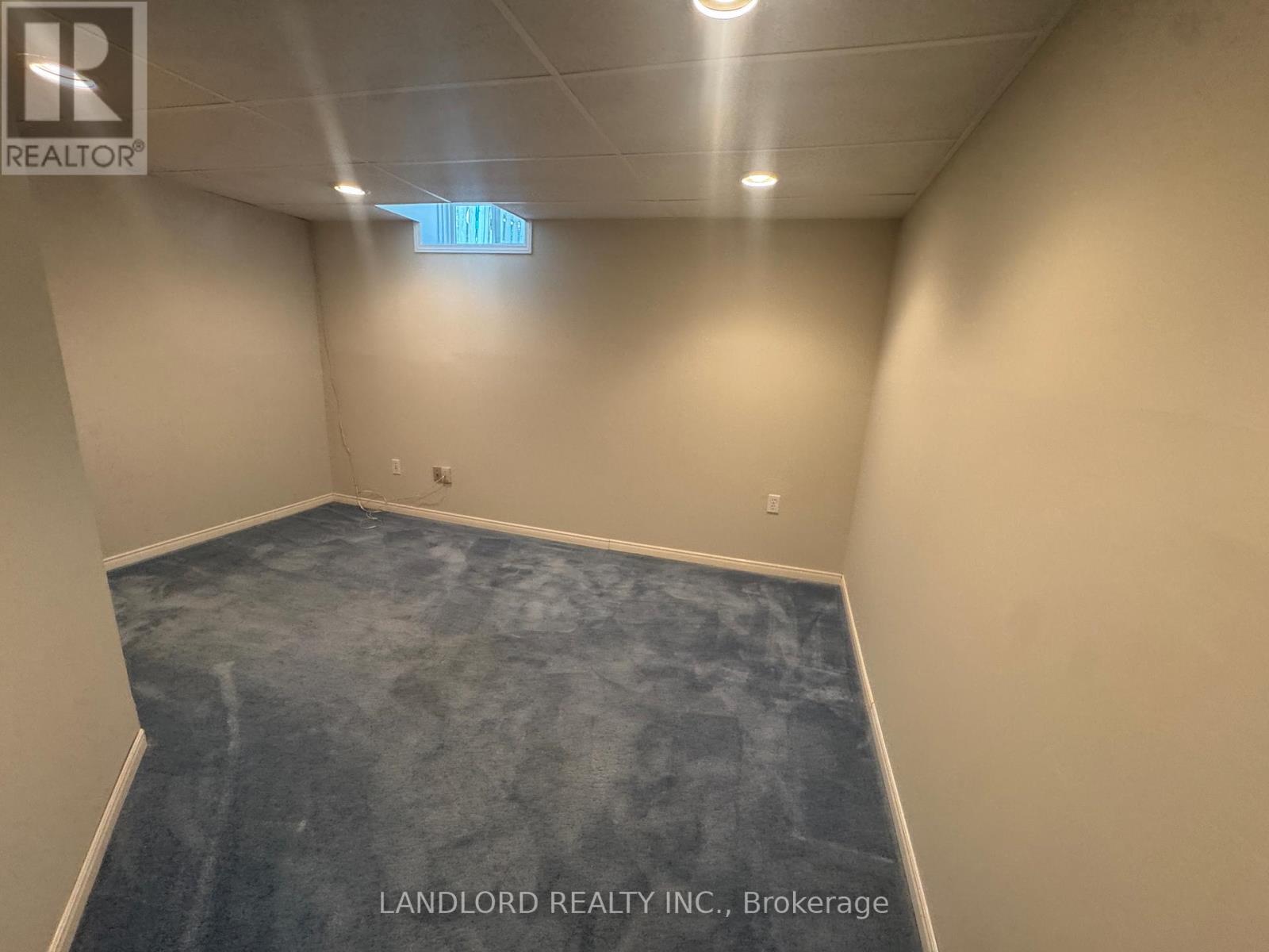 833 Laurier Avenue, Milton, Ontario  L9T 4H4 - Photo 32 - W13230526