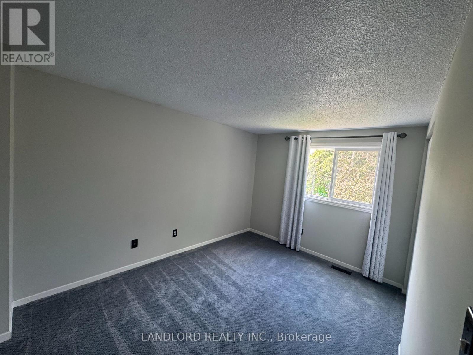 833 Laurier Avenue, Milton, Ontario  L9T 4H4 - Photo 36 - W13230526