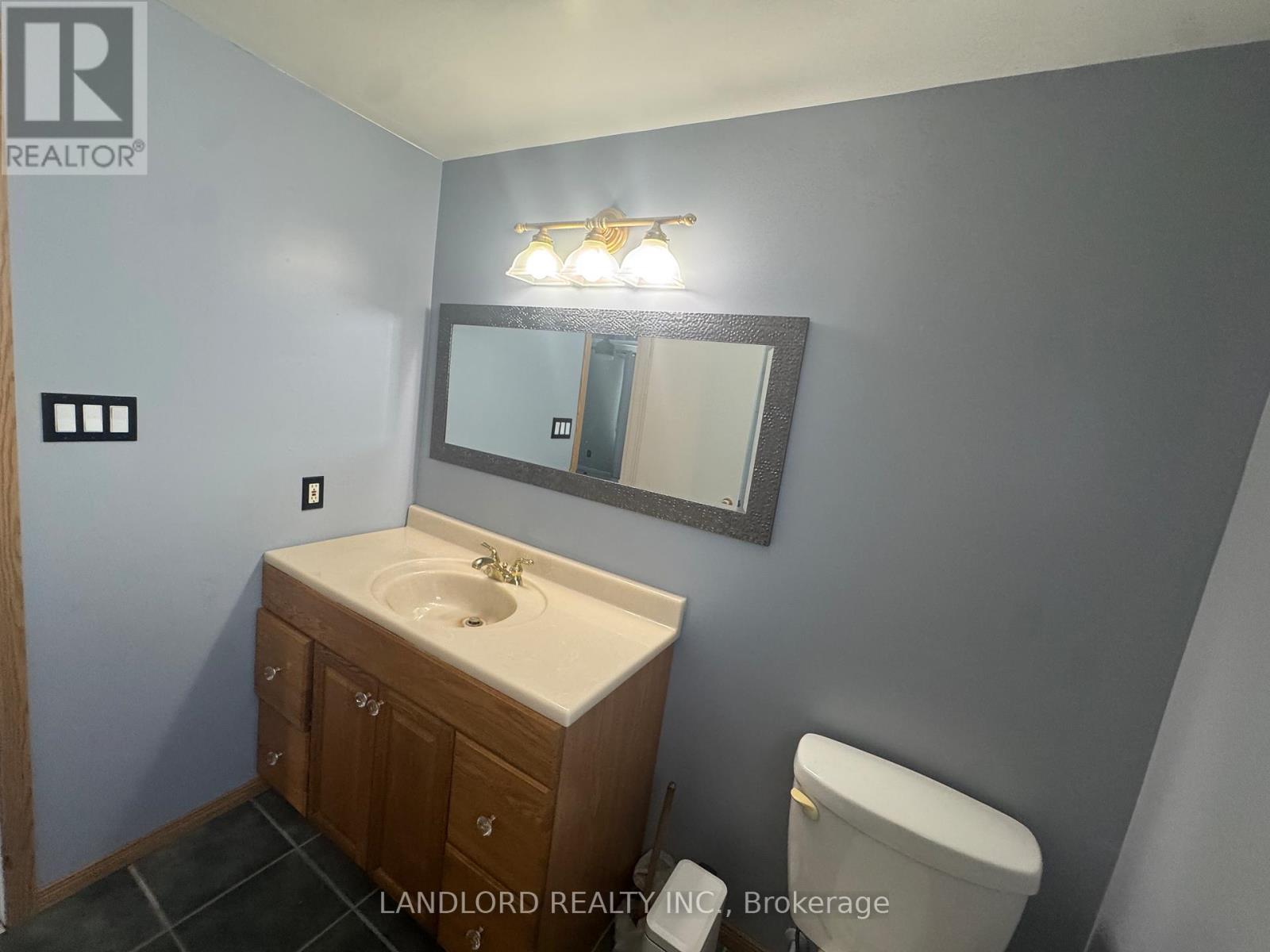 833 Laurier Avenue, Milton, Ontario  L9T 4H4 - Photo 40 - W13230526