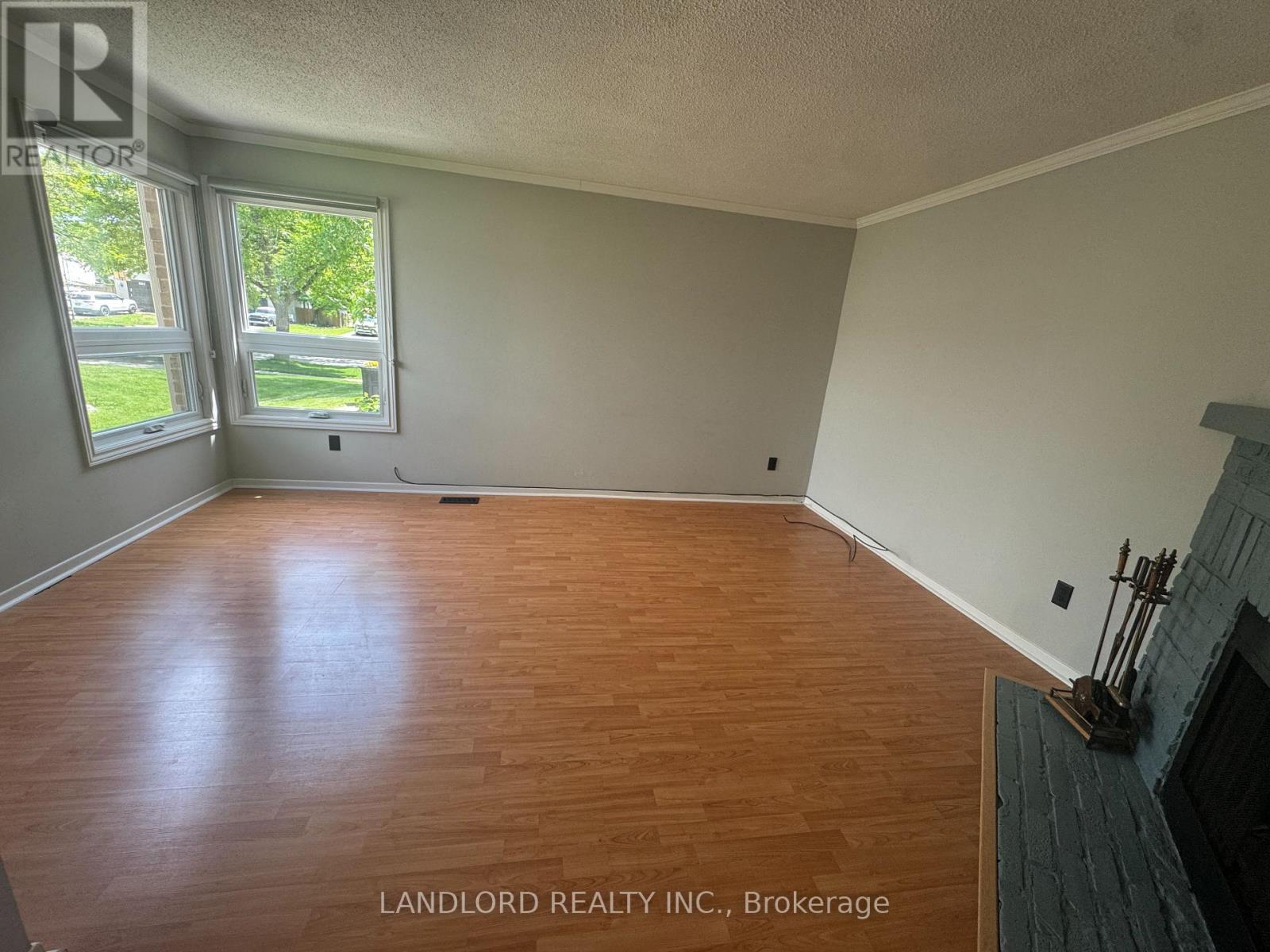 833 Laurier Avenue, Milton, Ontario  L9T 4H4 - Photo 6 - W13230526