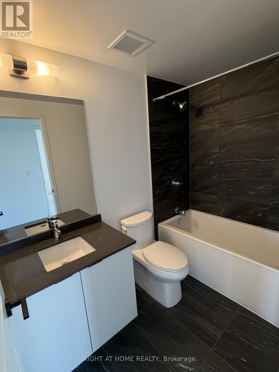 2307 - 2075 Lakeshore Road, Burlington, Ontario  L7R 1E2 - Photo 8 - W13230544