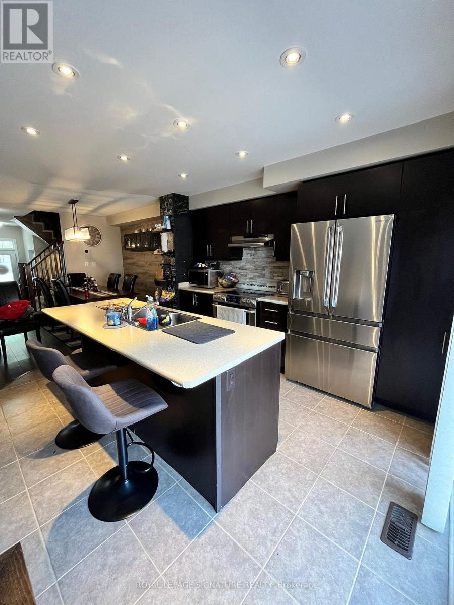 64 Dredge Court, Milton, Ontario  L9T 8R8 - Photo 10 - W13230558