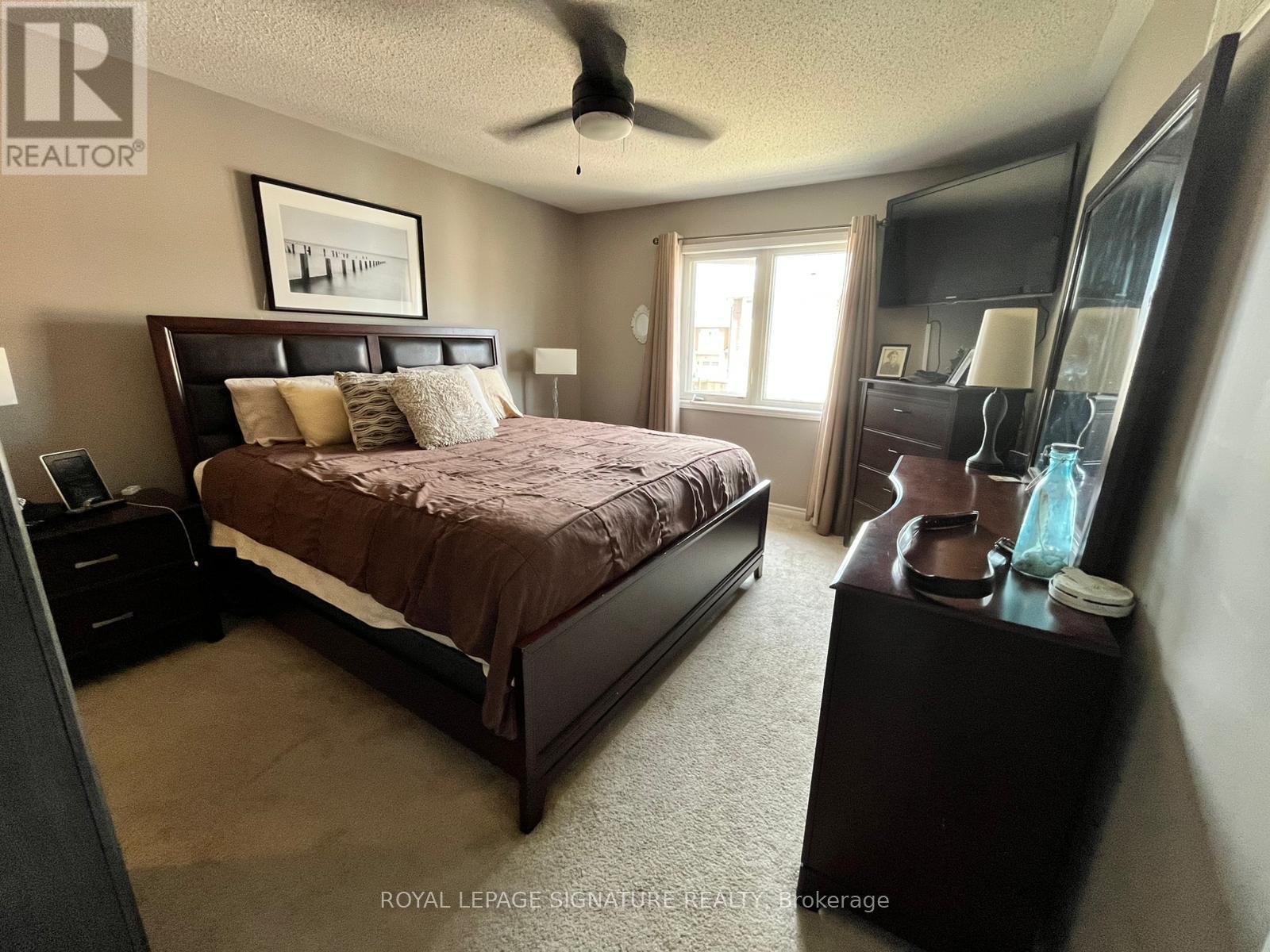 64 Dredge Court, Milton, Ontario  L9T 8R8 - Photo 17 - W13230558