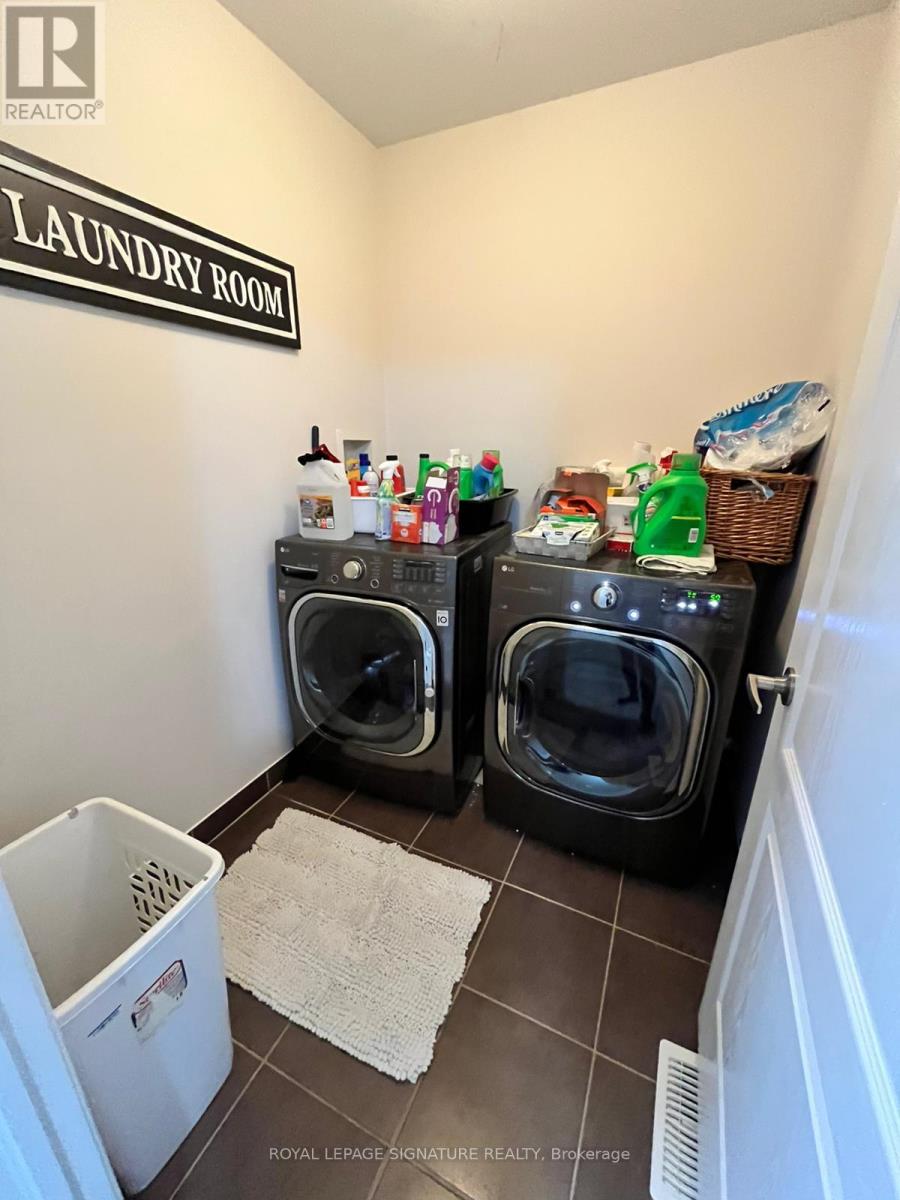 64 Dredge Court, Milton, Ontario  L9T 8R8 - Photo 24 - W13230558