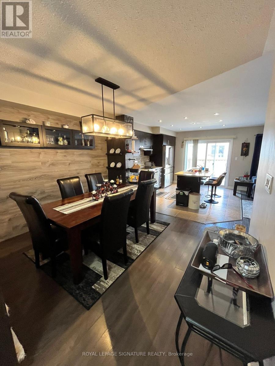 64 Dredge Court, Milton, Ontario  L9T 8R8 - Photo 7 - W13230558
