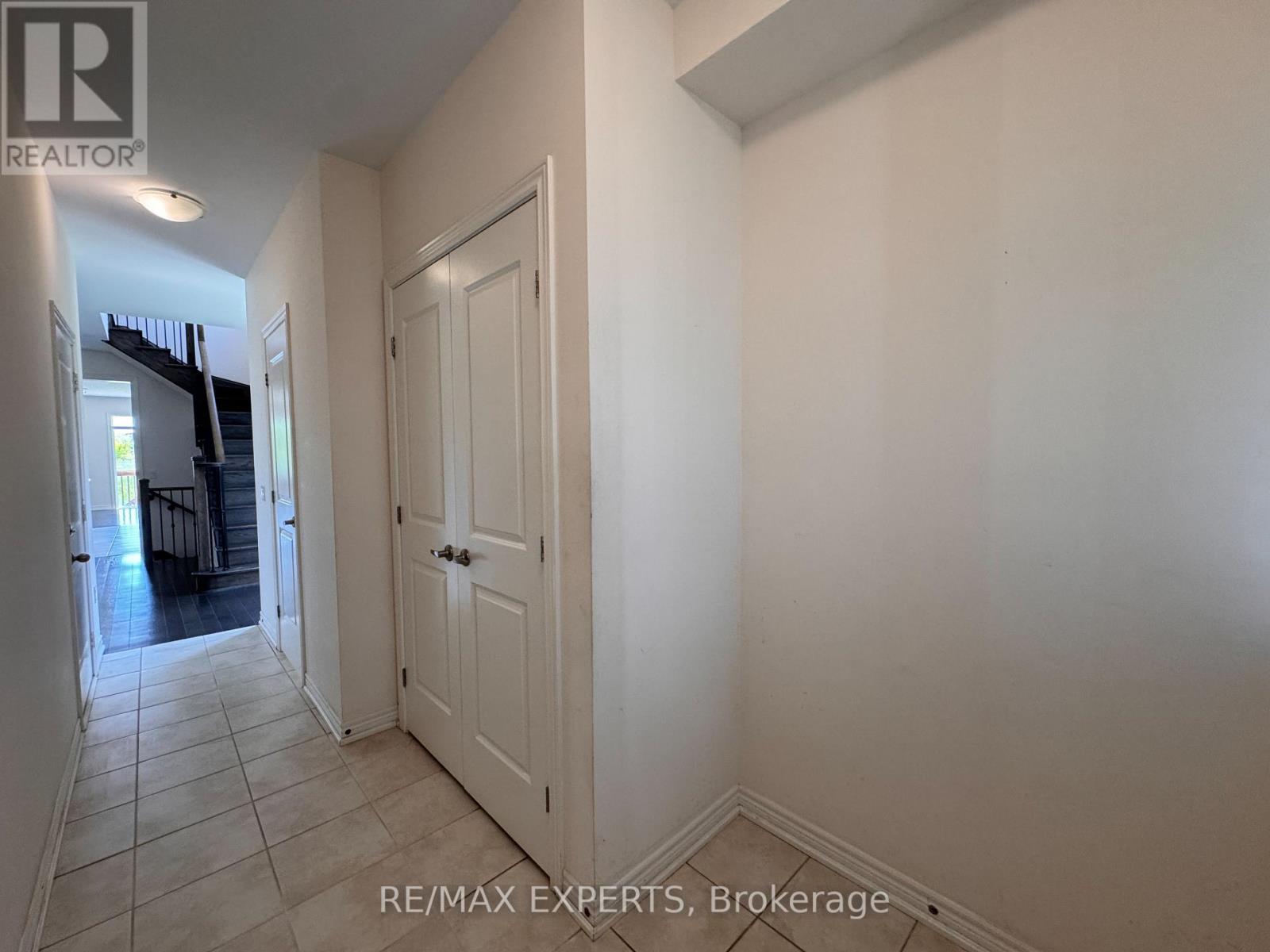 44 Heming Trail, Hamilton, Ontario  L9K 0J8 - Photo 3 - X13101328
