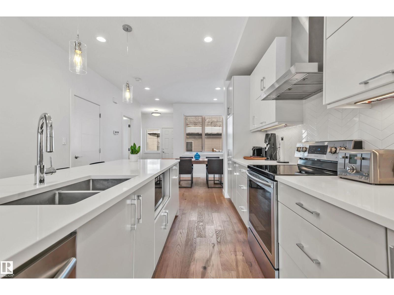 7944 81 Av Nw, Edmonton, Alberta  T6C 0V7 - Photo 10 - E4491331