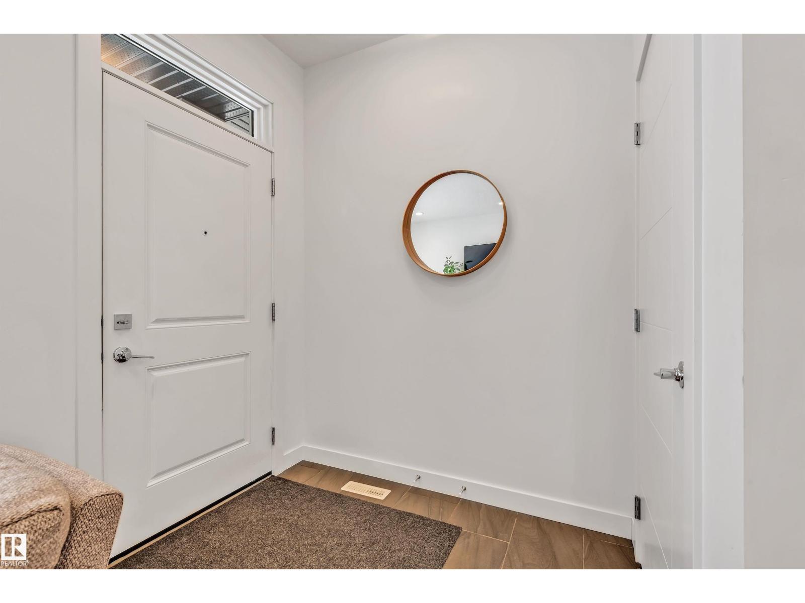 7944 81 Av Nw, Edmonton, Alberta  T6C 0V7 - Photo 3 - E4491331