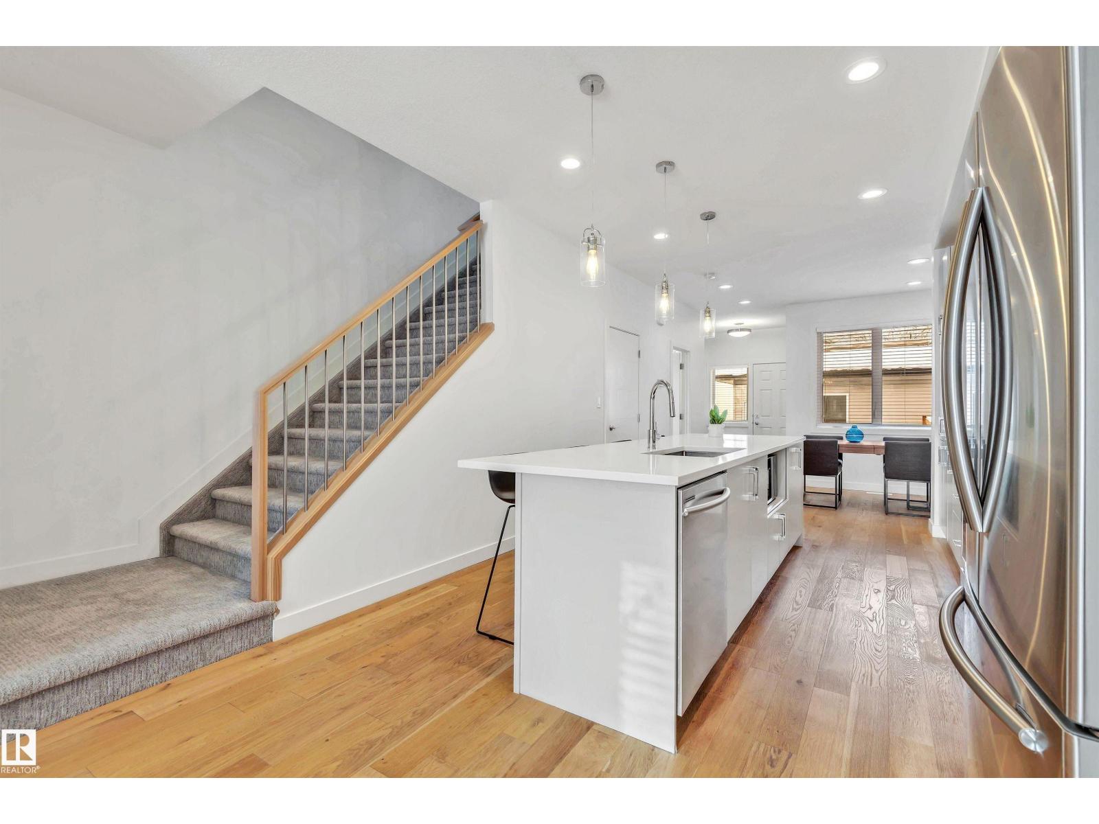 7944 81 Av Nw, Edmonton, Alberta  T6C 0V7 - Photo 8 - E4491331