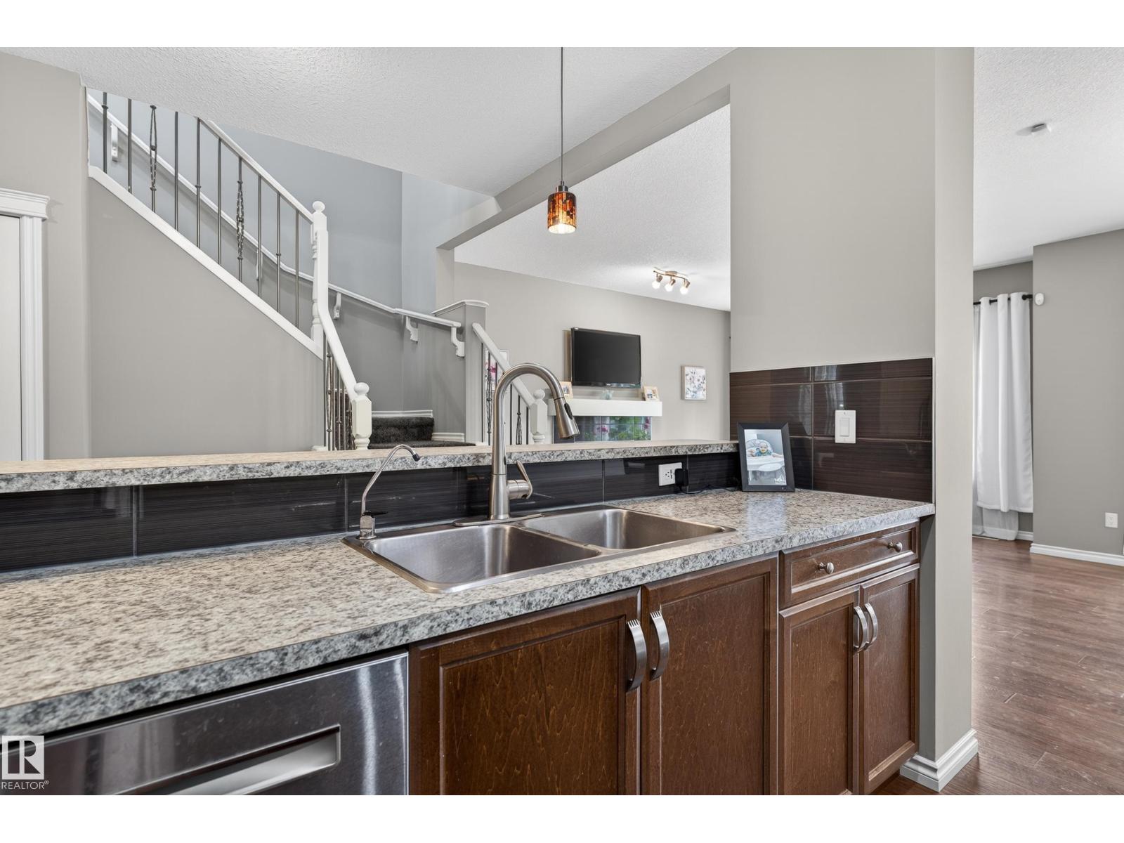 9515 221 St Nw, Edmonton, Alberta  T5T 4A8 - Photo 21 - E4491333