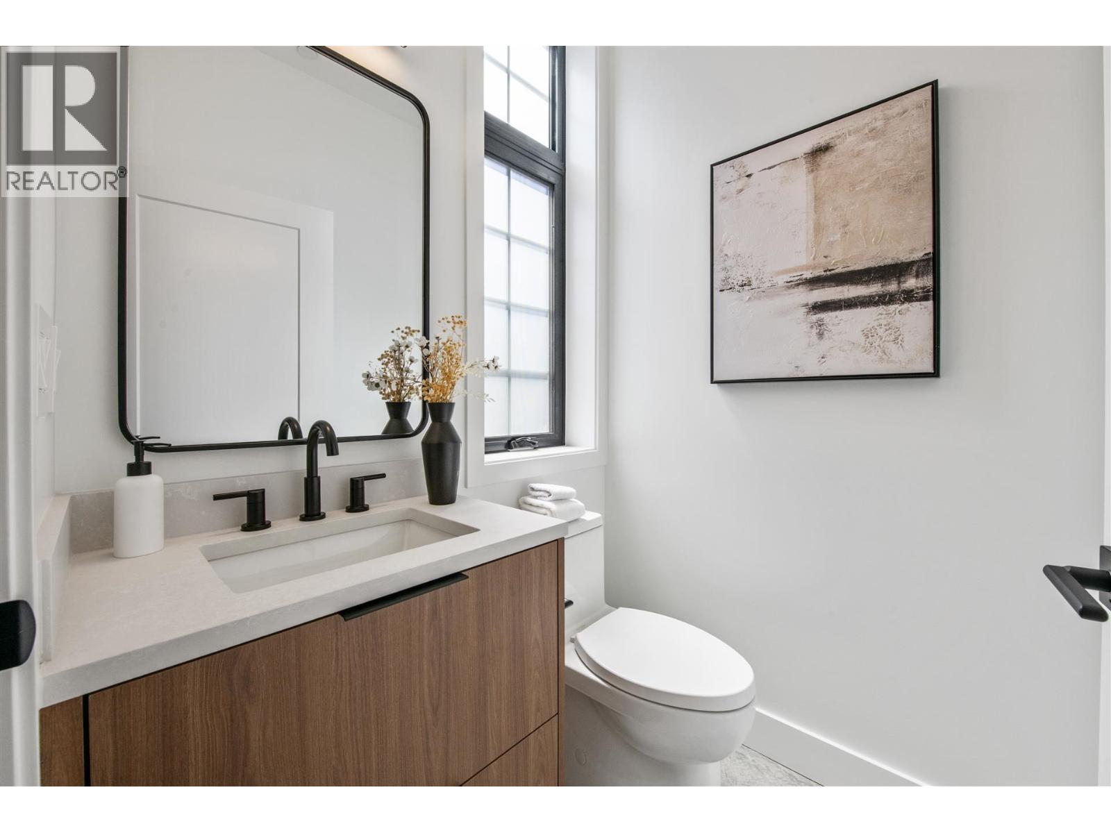 1168 E 26th Avenue, Vancouver, British Columbia  V5V 2J7 - Photo 10 - R3131199