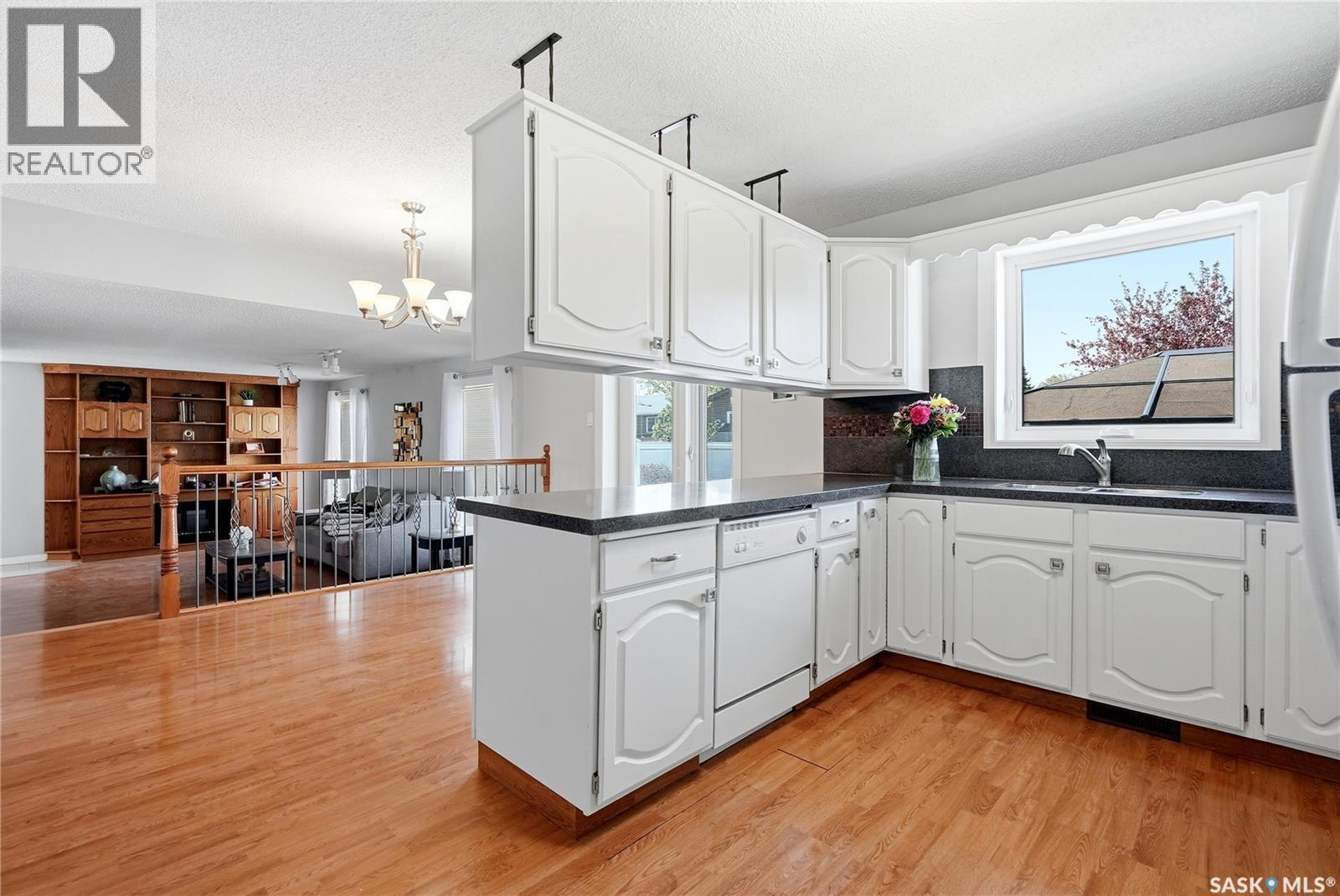 315 Smith Place, Saskatoon, Saskatchewan  S7M 5E7 - Photo 10 - SK037559