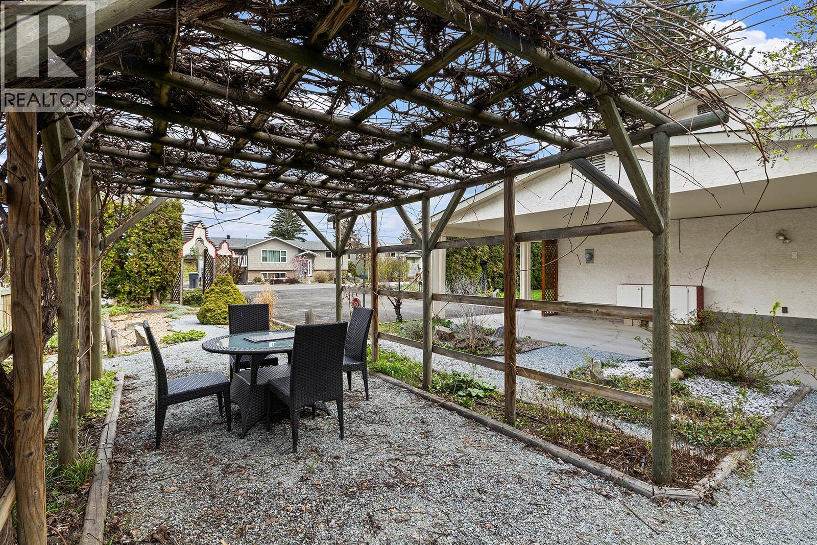 2085 Ruby Road Kelowna Photo 48