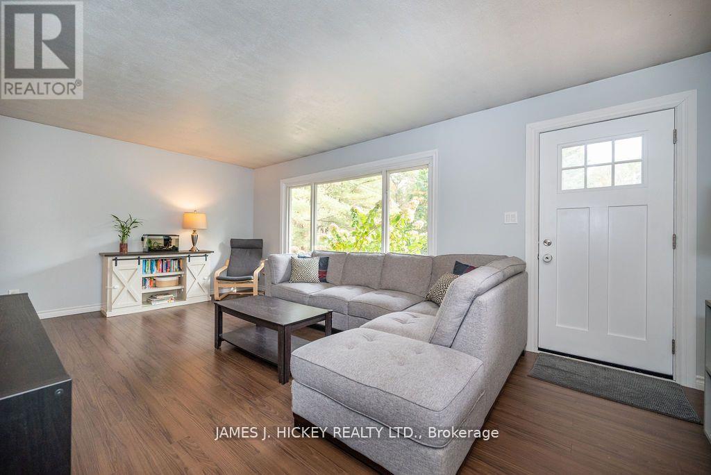 172 King's Road, Laurentian Hills, Ontario K0J 1P0 - Photo 5 - X13230680