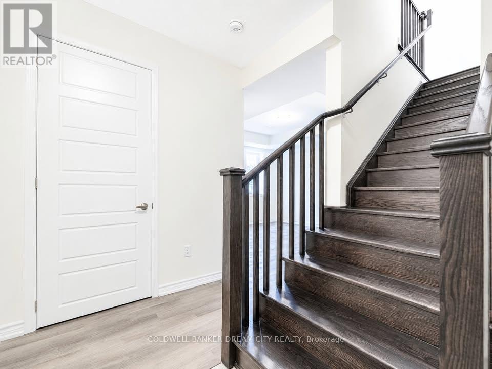 20 - 1285 Sycamore Gardens, Milton, Ontario  L9E 1S8 - Photo 3 - W13017220