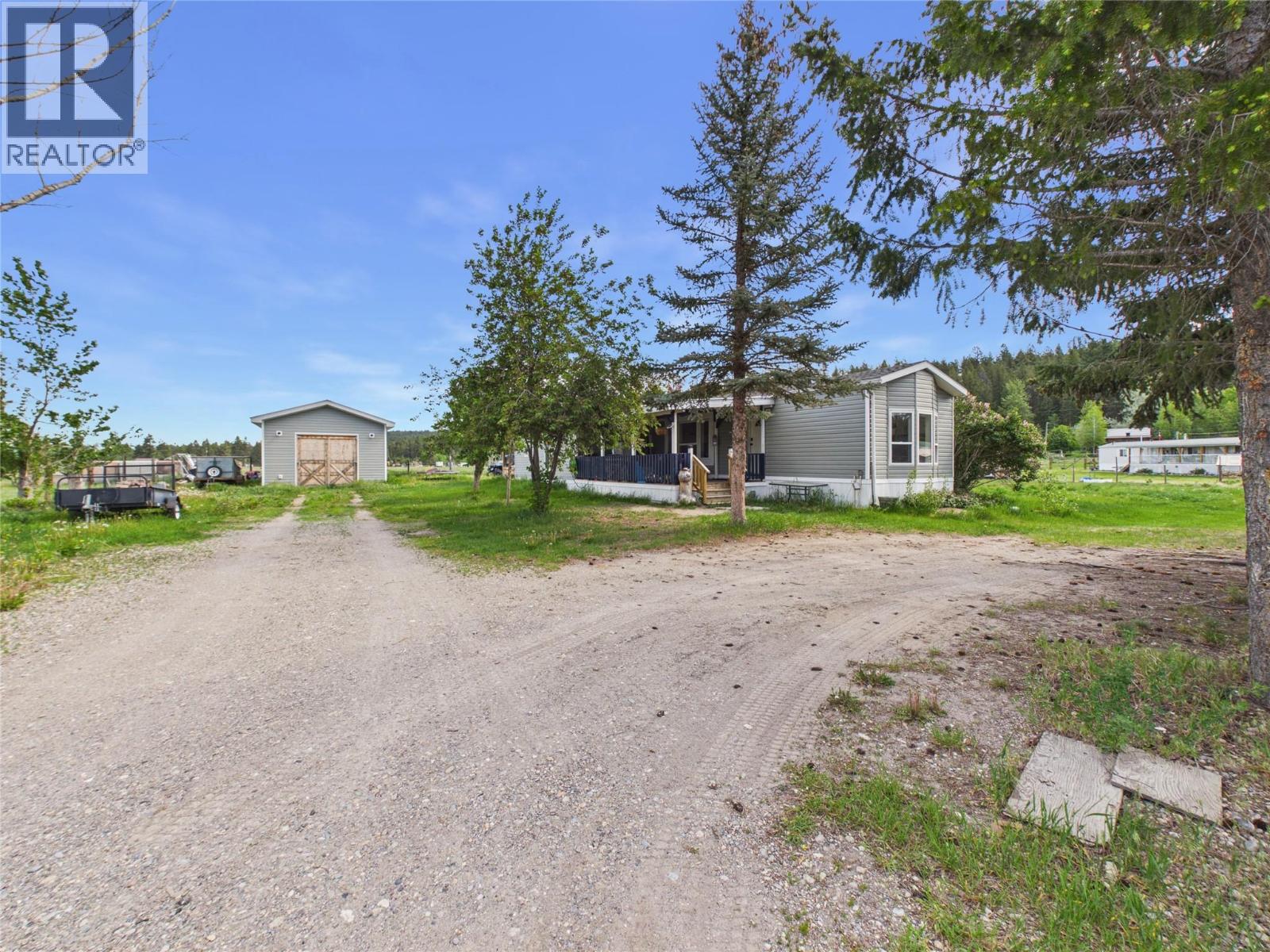 7051 Lazy Lake Road, Wasa, British Columbia V0B 2K0 - Photo 1 - 10389335