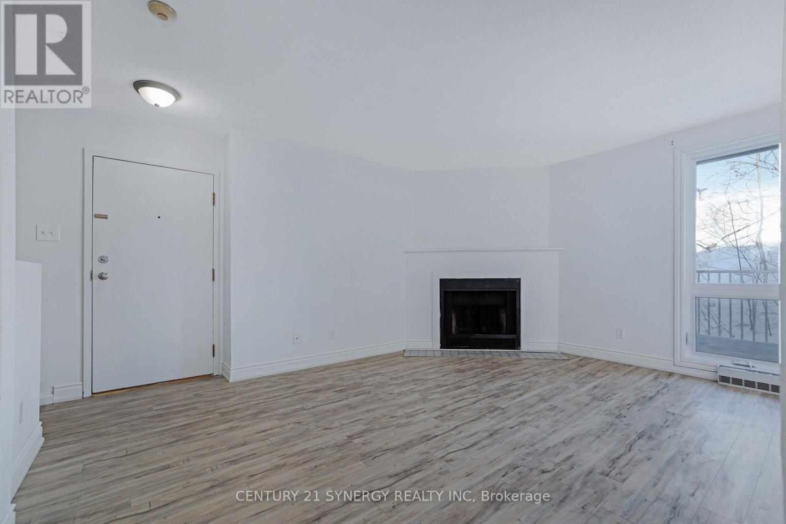 403 - 1589 St Bernard Street, Ottawa, Ontario K1T 3H7 - Photo 4 - X13230822