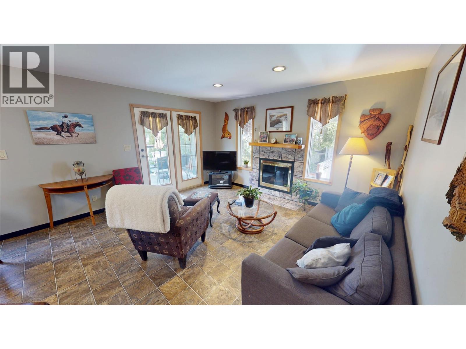 1300 18th Street S, Cranbrook, British Columbia V1C 5Y1 - Photo 3 - 10389844