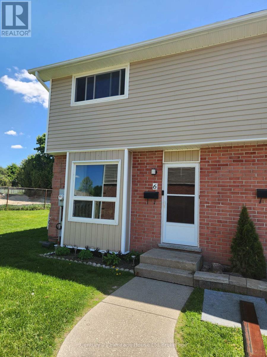 6 - 380 Springbank Avenue N, Woodstock, Ontario  N4T 1L8 - Photo 1 - X13230692