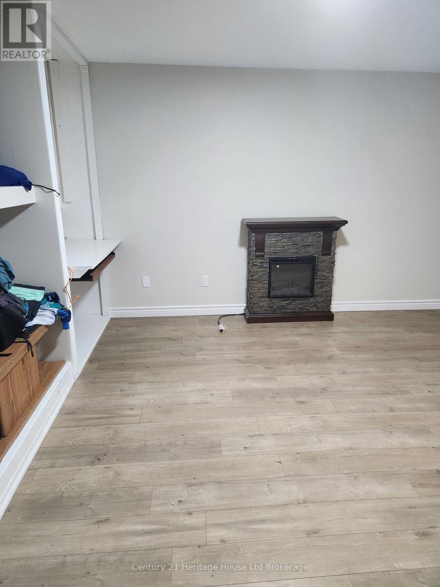 6 - 380 Springbank Avenue N, Woodstock, Ontario  N4T 1L8 - Photo 11 - X13230692