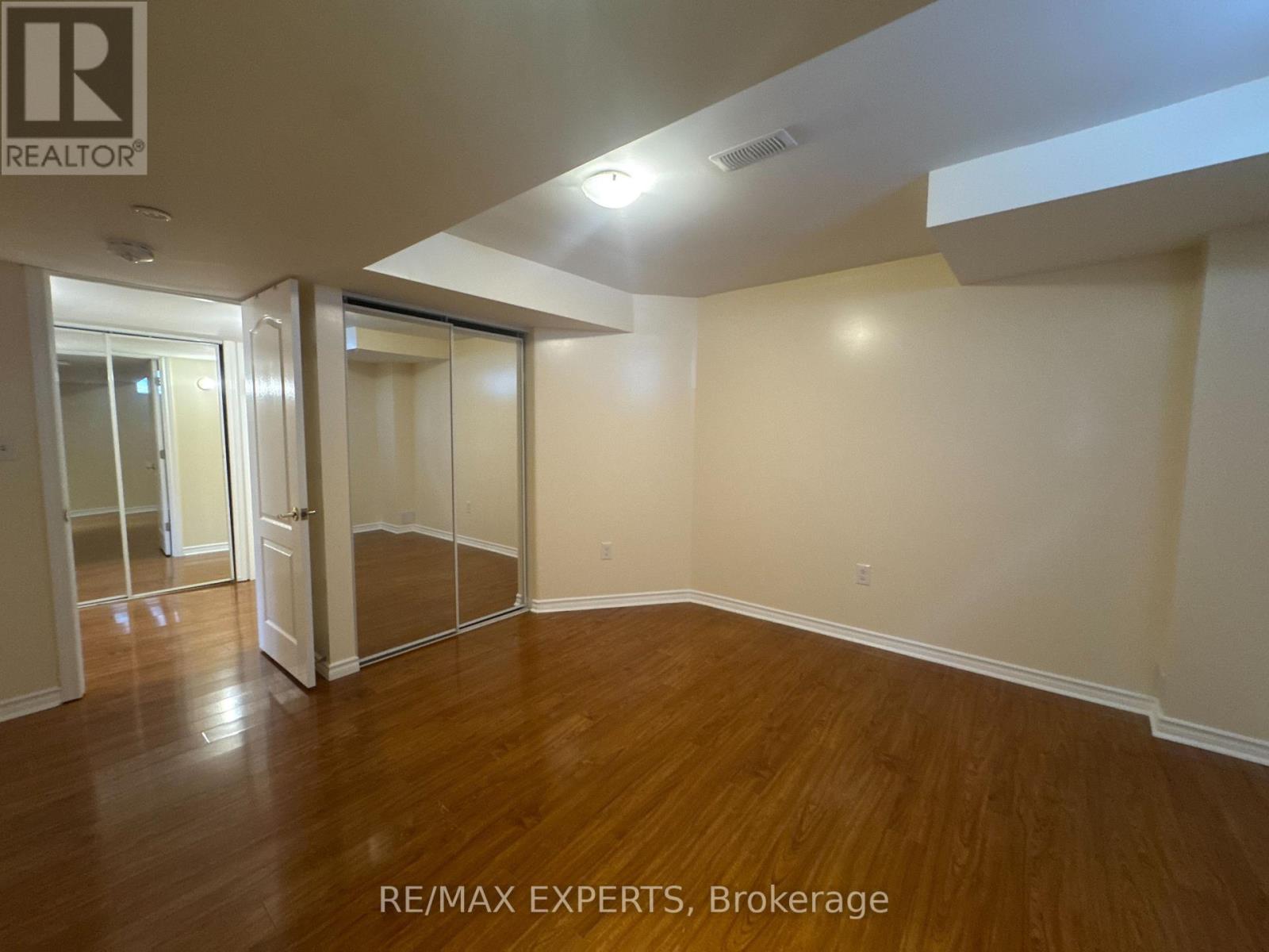Bsmt - 5 Cadillac Crescent, Brampton, Ontario L7A 3B3 - Photo 12 - W13223360