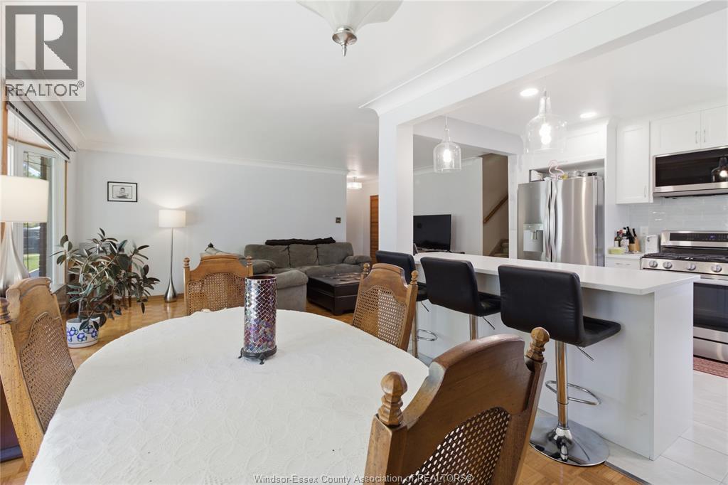 367 Genevieve, Windsor, Ontario  N8S 3V7 - Photo 11 - 26012911