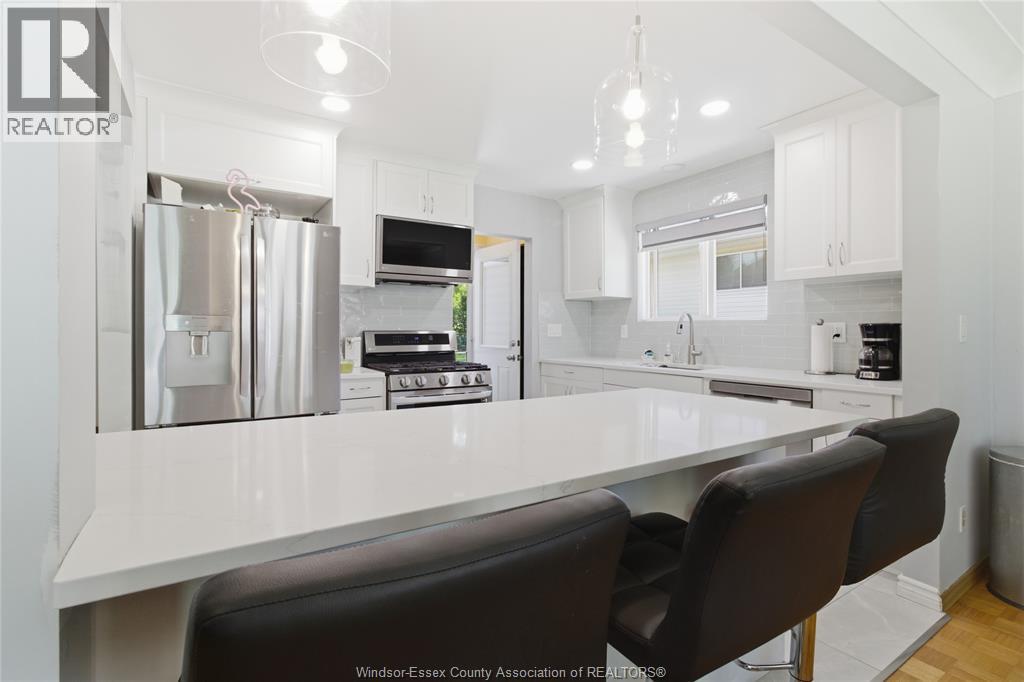 367 Genevieve, Windsor, Ontario  N8S 3V7 - Photo 13 - 26012911