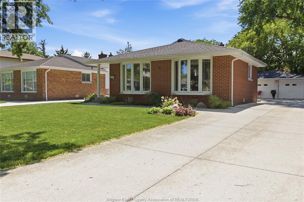 367 Genevieve, Windsor, Ontario  N8S 3V7 - Photo 2 - 26012911