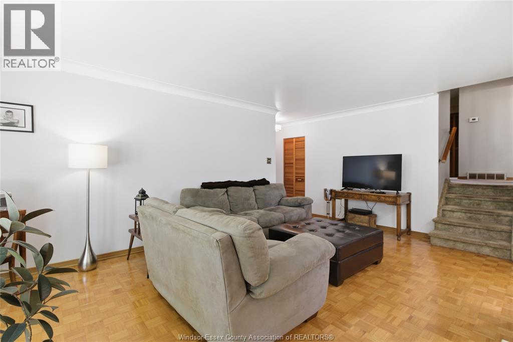 367 Genevieve, Windsor, Ontario  N8S 3V7 - Photo 6 - 26012911