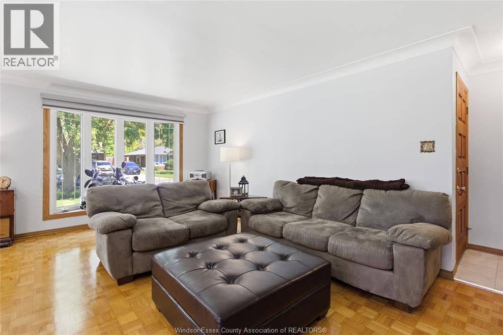 367 Genevieve, Windsor, Ontario  N8S 3V7 - Photo 7 - 26012911