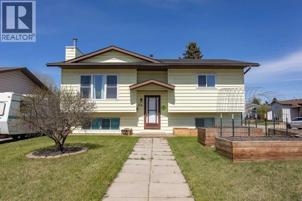 114 Dawson Street, Red Deer, Alberta  T4R 1Y9 - Photo 1 - A2310786