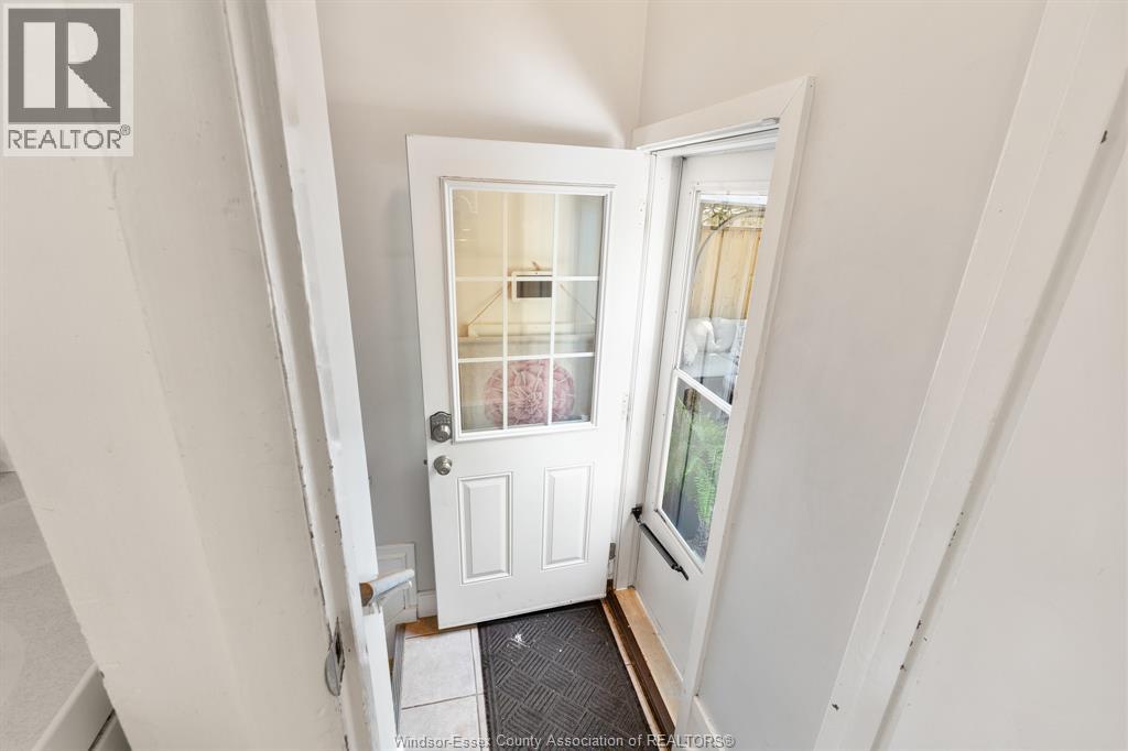 3155 Virginia Park Avenue, Windsor, Ontario  N9E 2C1 - Photo 21 - 26012913
