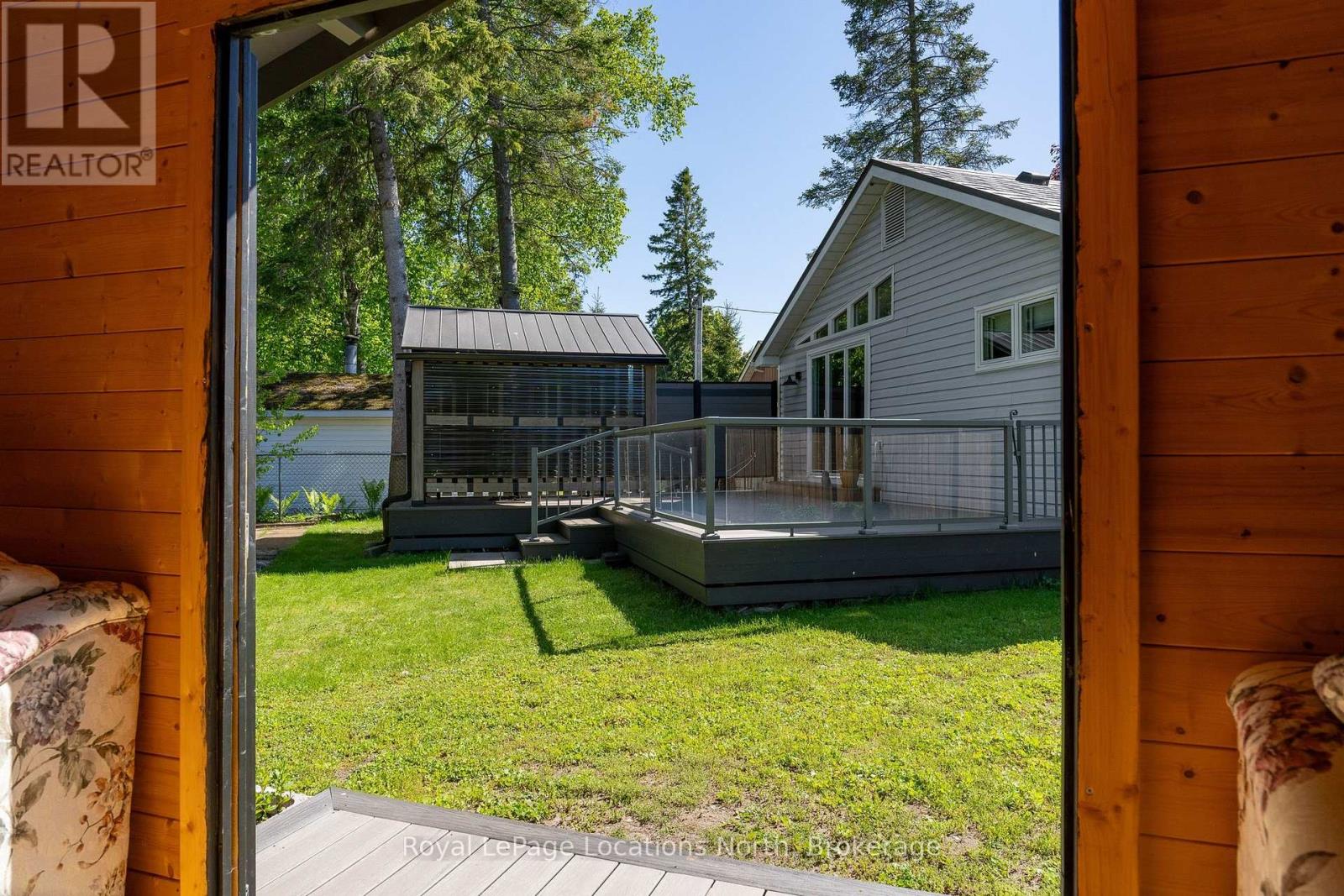 29 69th Street N, Wasaga Beach, Ontario  L9Z 1T9 - Photo 34 - S13230756