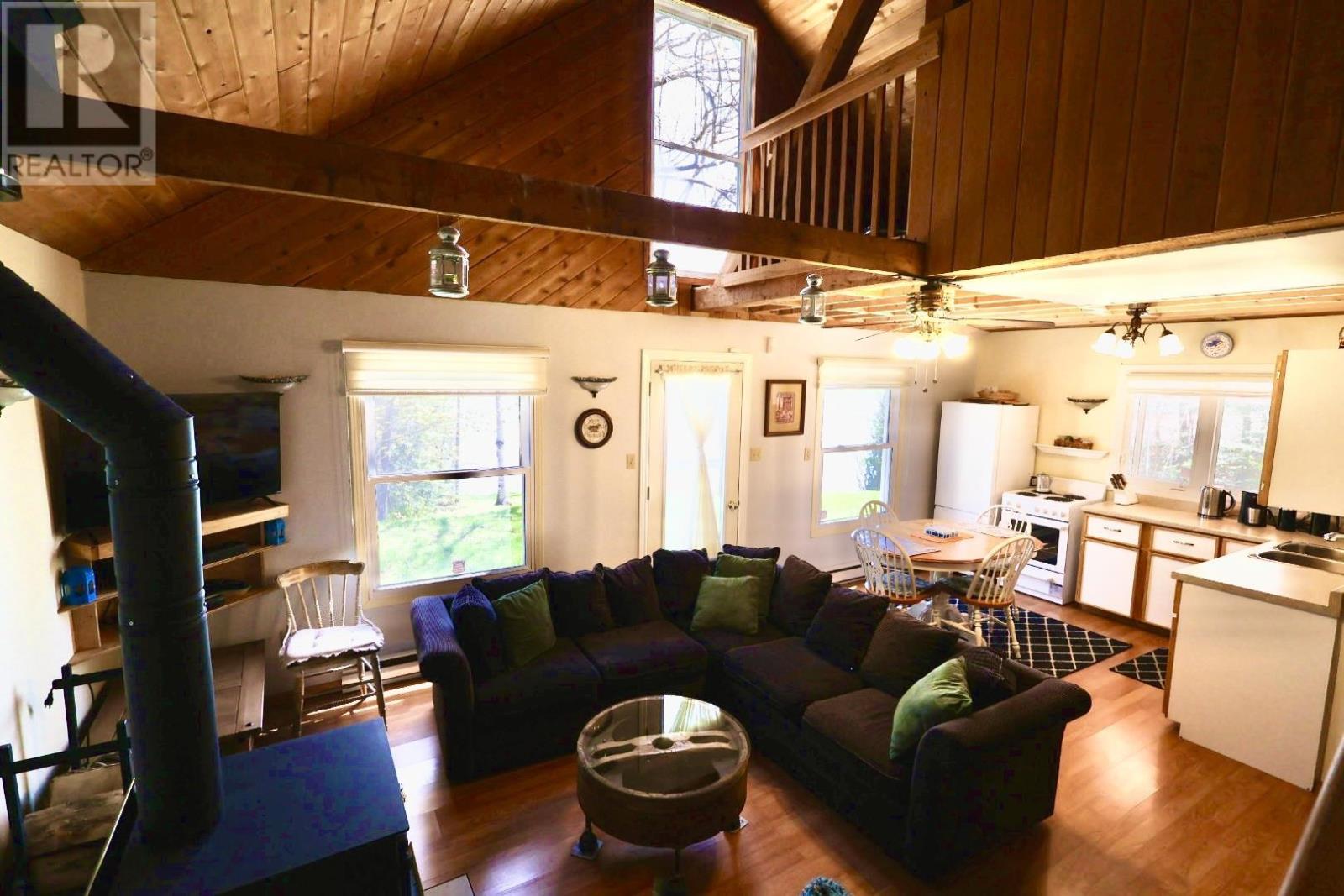 17 James St, Goulais River, Ontario  P0S 1E0 - Photo 12 - SM261257