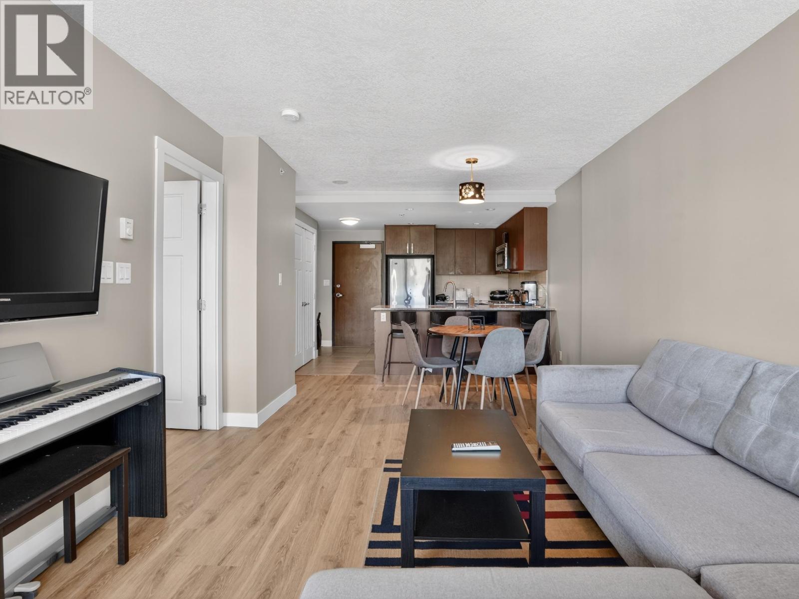 2102 2978 Glen Drive, Coquitlam, British Columbia  V3B 0C3 - Photo 10 - R3130966