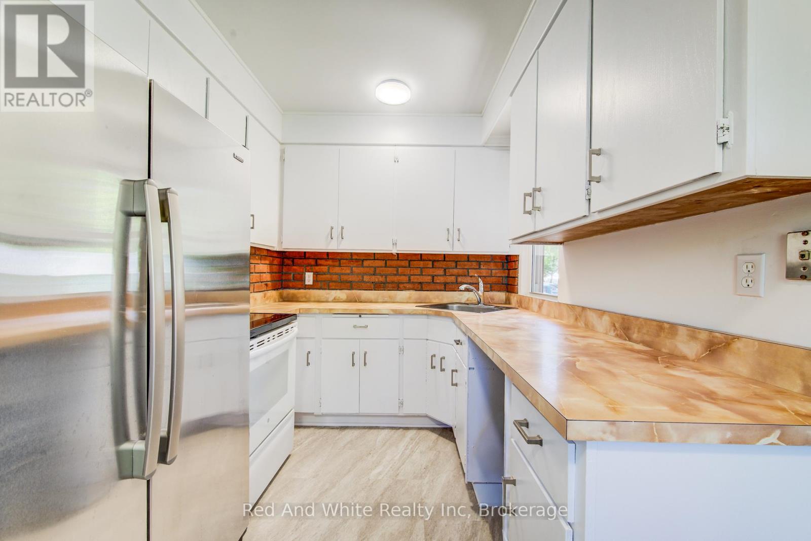 59 Lorne Crescent, Kitchener, Ontario  N2M 3Y4 - Photo 10 - X13230688