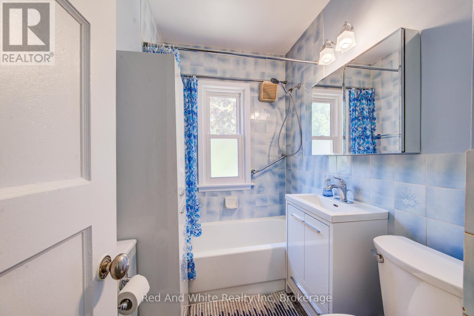 59 Lorne Crescent, Kitchener, Ontario  N2M 3Y4 - Photo 12 - X13230688