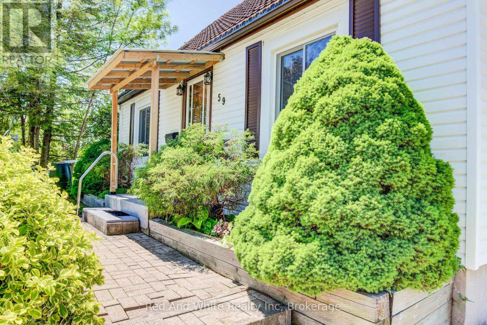 59 Lorne Crescent, Kitchener, Ontario  N2M 3Y4 - Photo 4 - X13230688