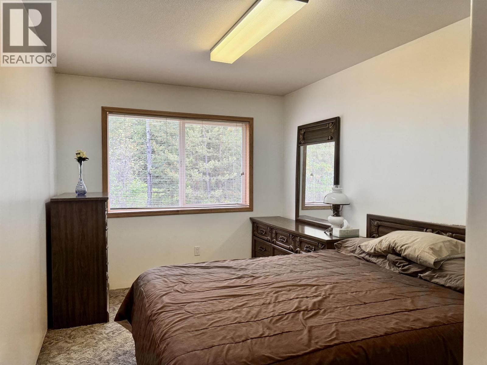 6436 Erickson Road, 100 Mile House, British Columbia  V0K 1X3 - Photo 15 - R3131270