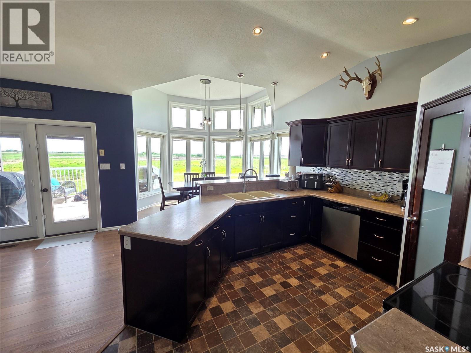 Malenfant Acreage, Antler Rm No. 61, Saskatchewan  S0C 2H0 - Photo 24 - SK037963