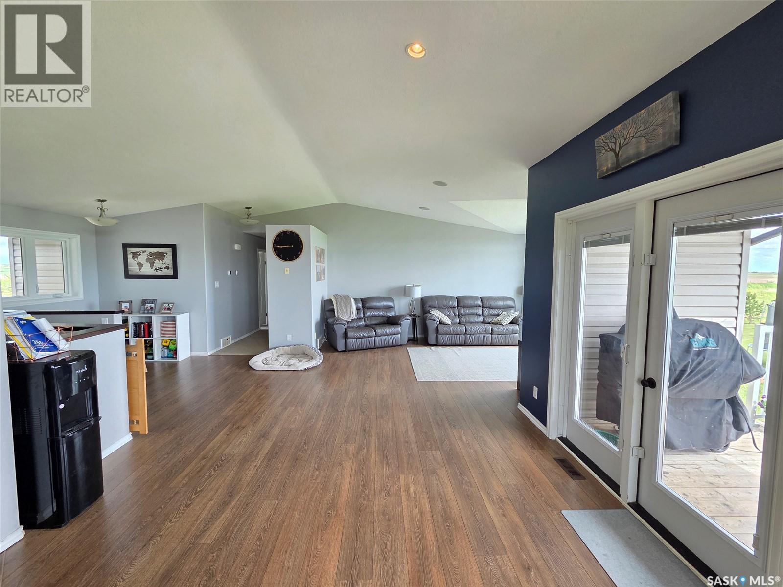 Malenfant Acreage, Antler Rm No. 61, Saskatchewan  S0C 2H0 - Photo 31 - SK037963