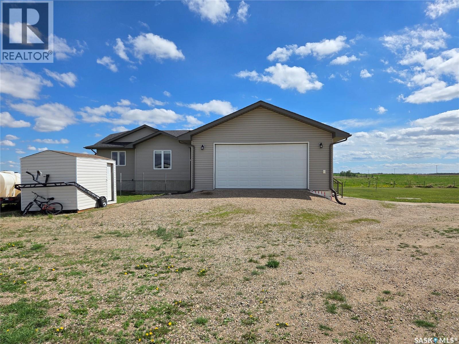 Malenfant Acreage, Antler Rm No. 61, Saskatchewan  S0C 2H0 - Photo 8 - SK037963