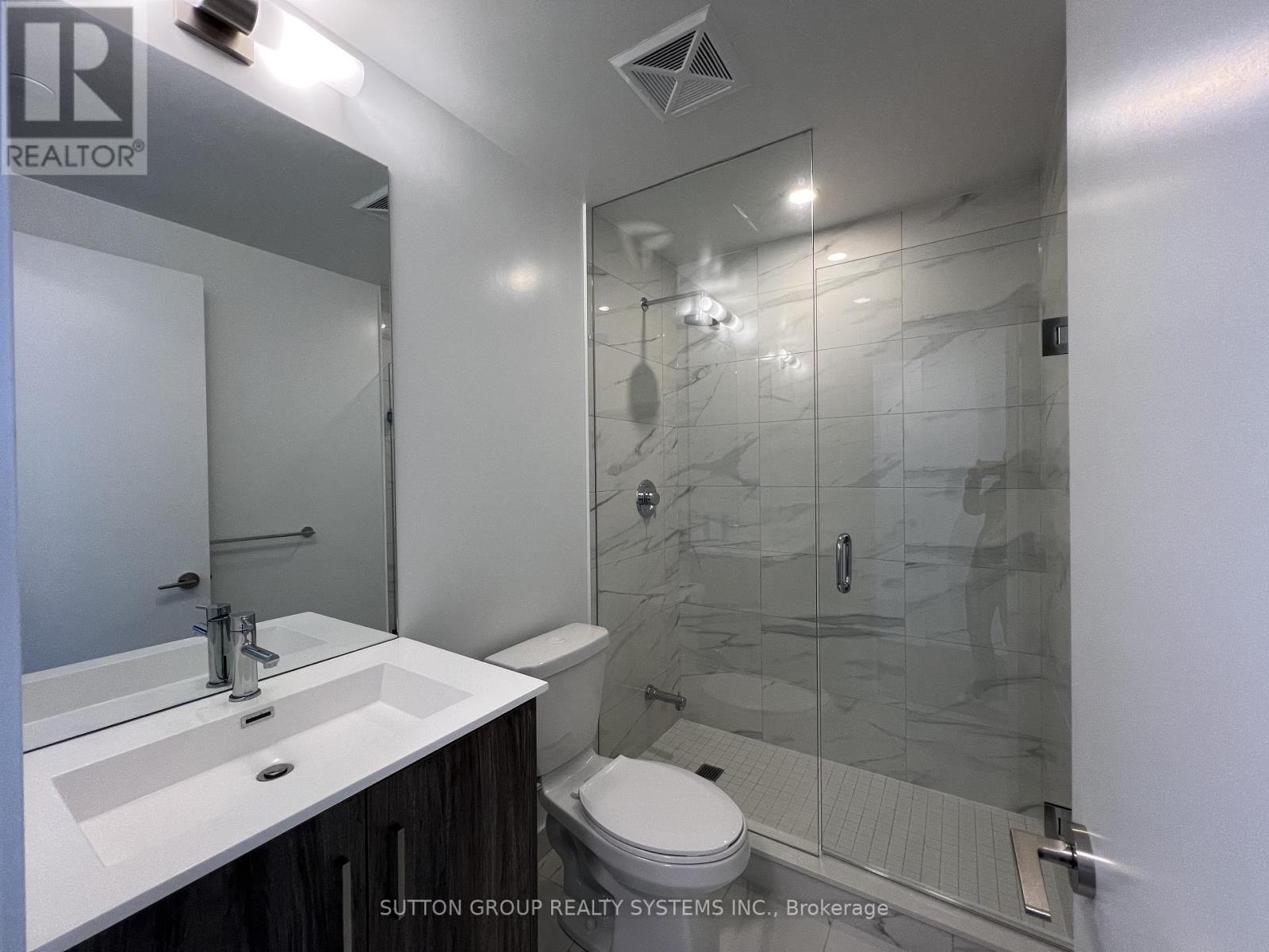 2210 - 180 Front Street E, Toronto, Ontario  M5A 0A9 - Photo 20 - C13230610