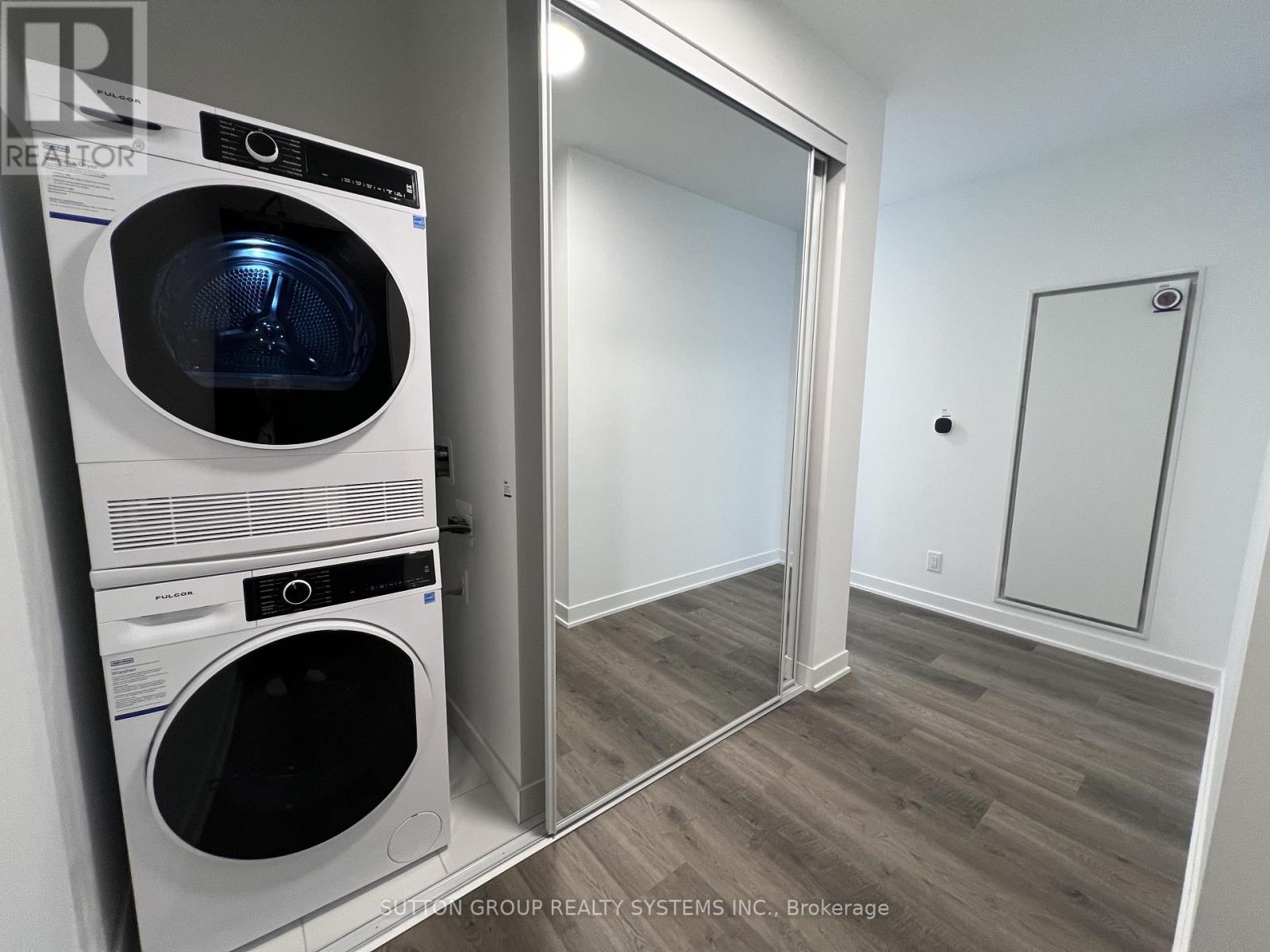 2210 - 180 Front Street E, Toronto, Ontario  M5A 0A9 - Photo 28 - C13230610