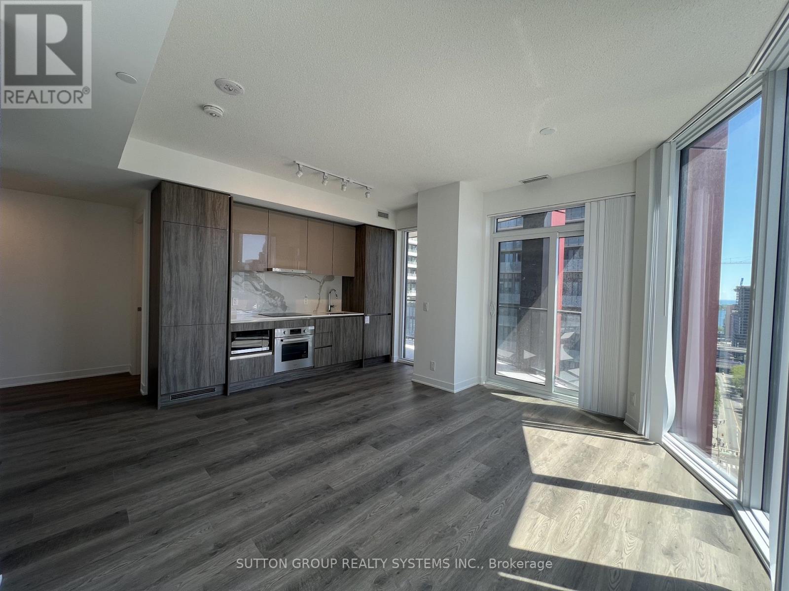 2210 - 180 Front Street E, Toronto, Ontario  M5A 0A9 - Photo 5 - C13230610