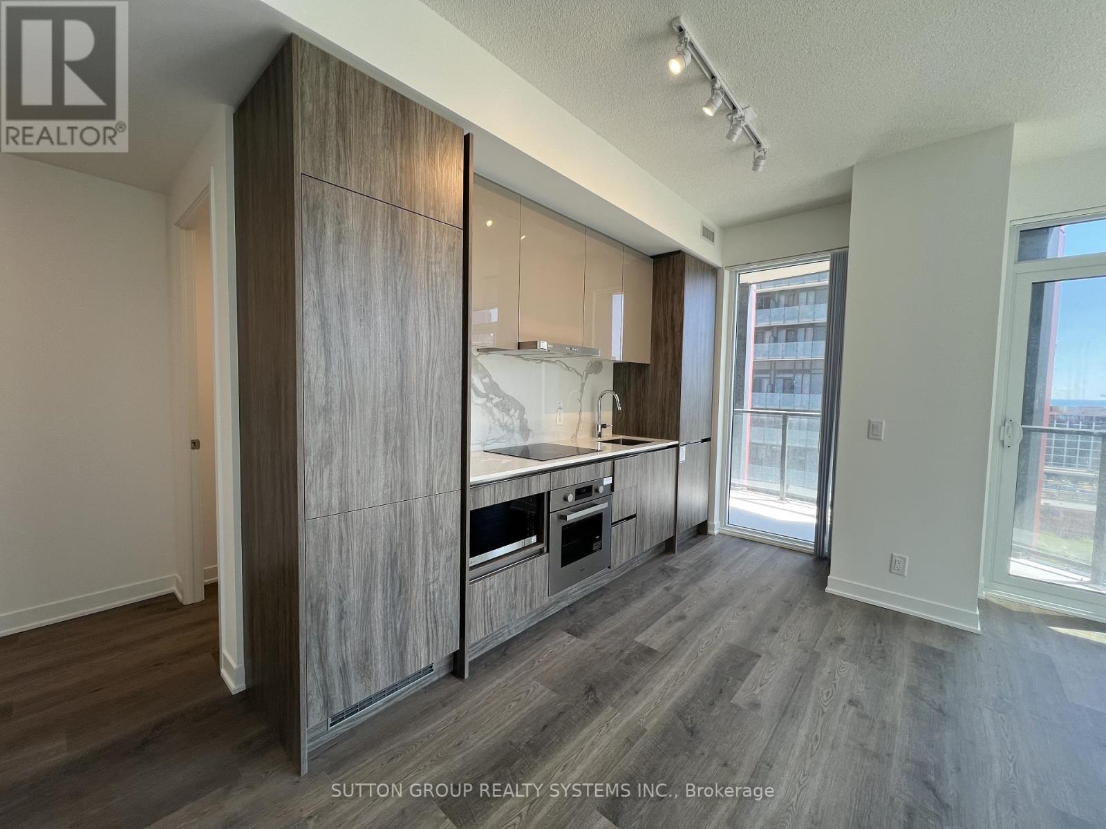 2210 - 180 Front Street E, Toronto, Ontario  M5A 0A9 - Photo 6 - C13230610